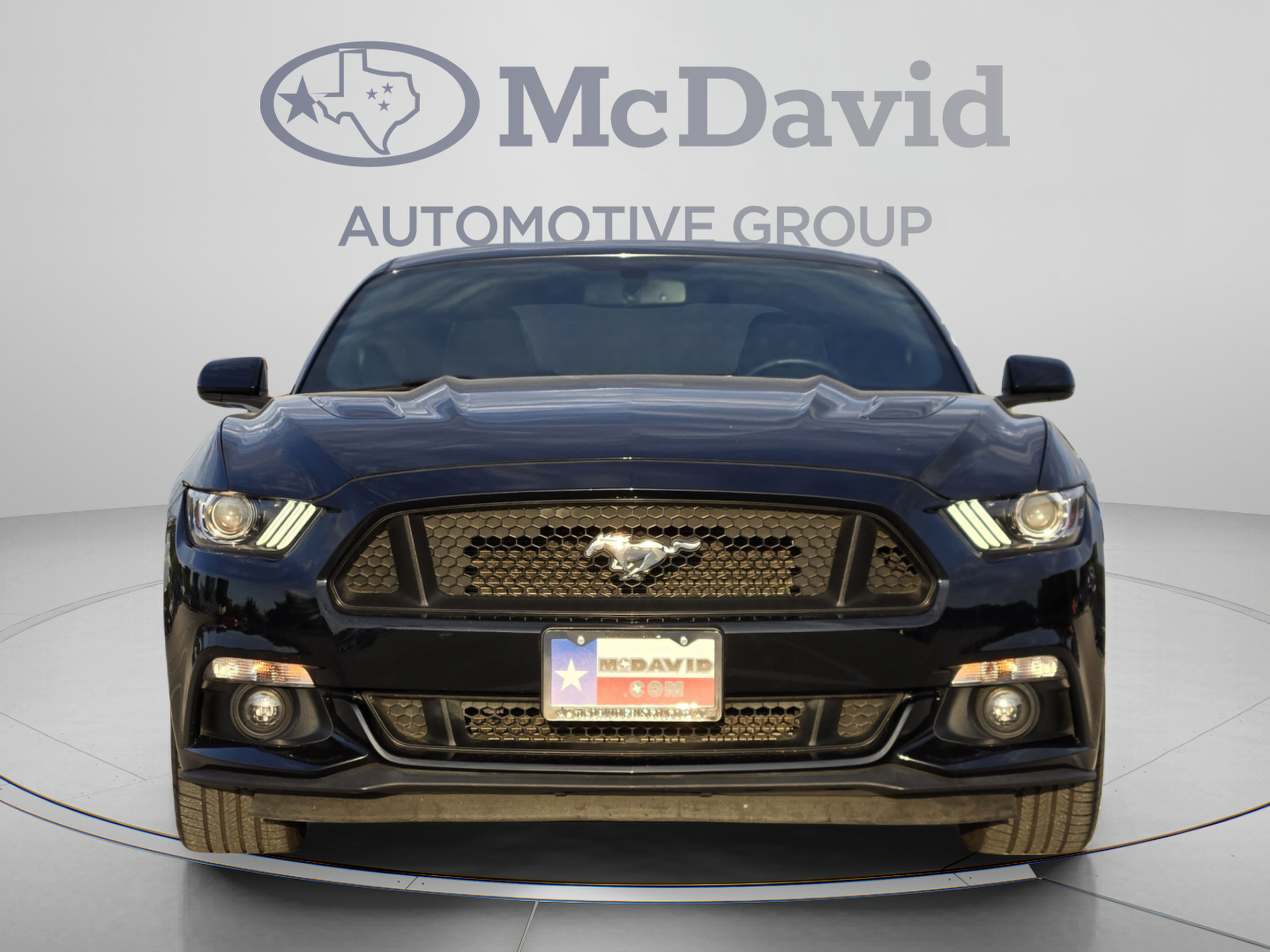 Used 2017 Ford Mustang GT RWD image 8