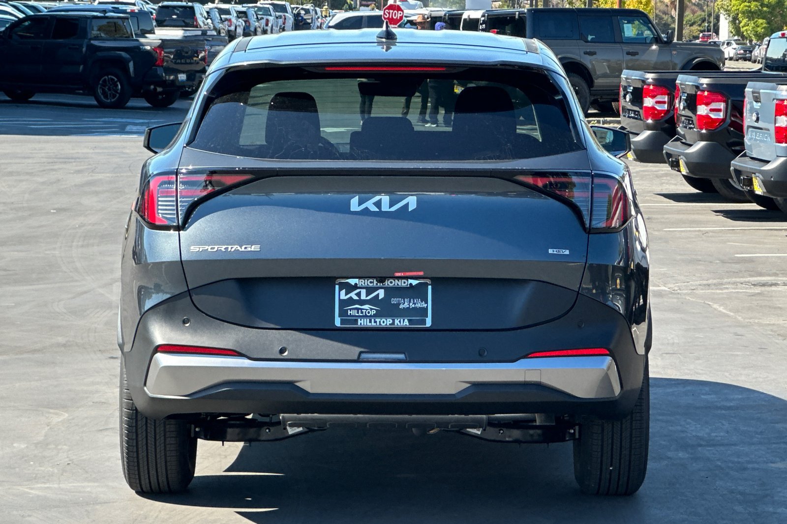 New 2027 Kia Sportage LX FWD image 5