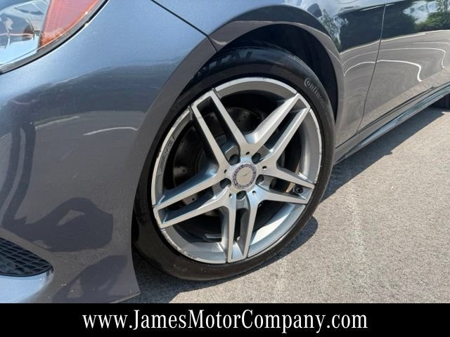 Used 2016 Mercedes-Benz E 350 Sedan image 2