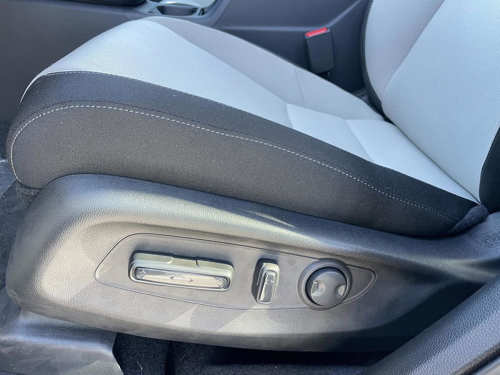 New 2025 Honda CR-V EX image 25
