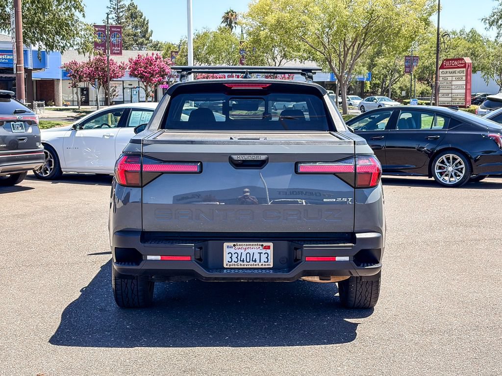 Used 2023 Hyundai Santa Cruz SEL Premium AWD/4WD image 3