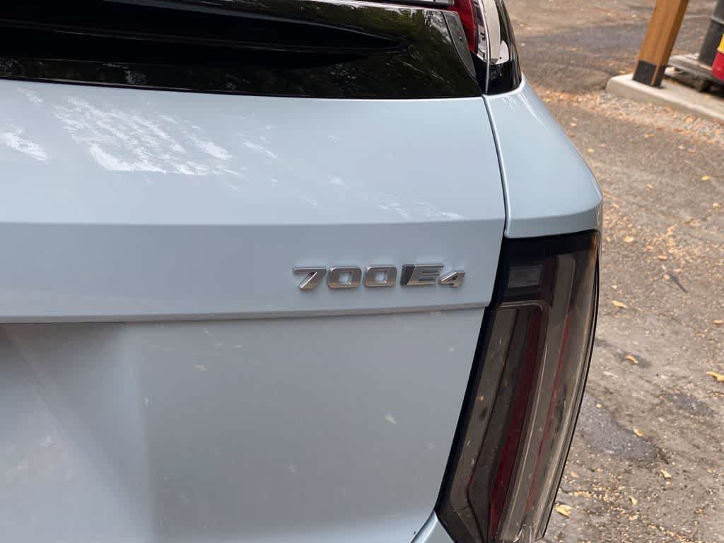 Certified 2026 Cadillac Optiq Sport 1 AWD/4WD image 11
