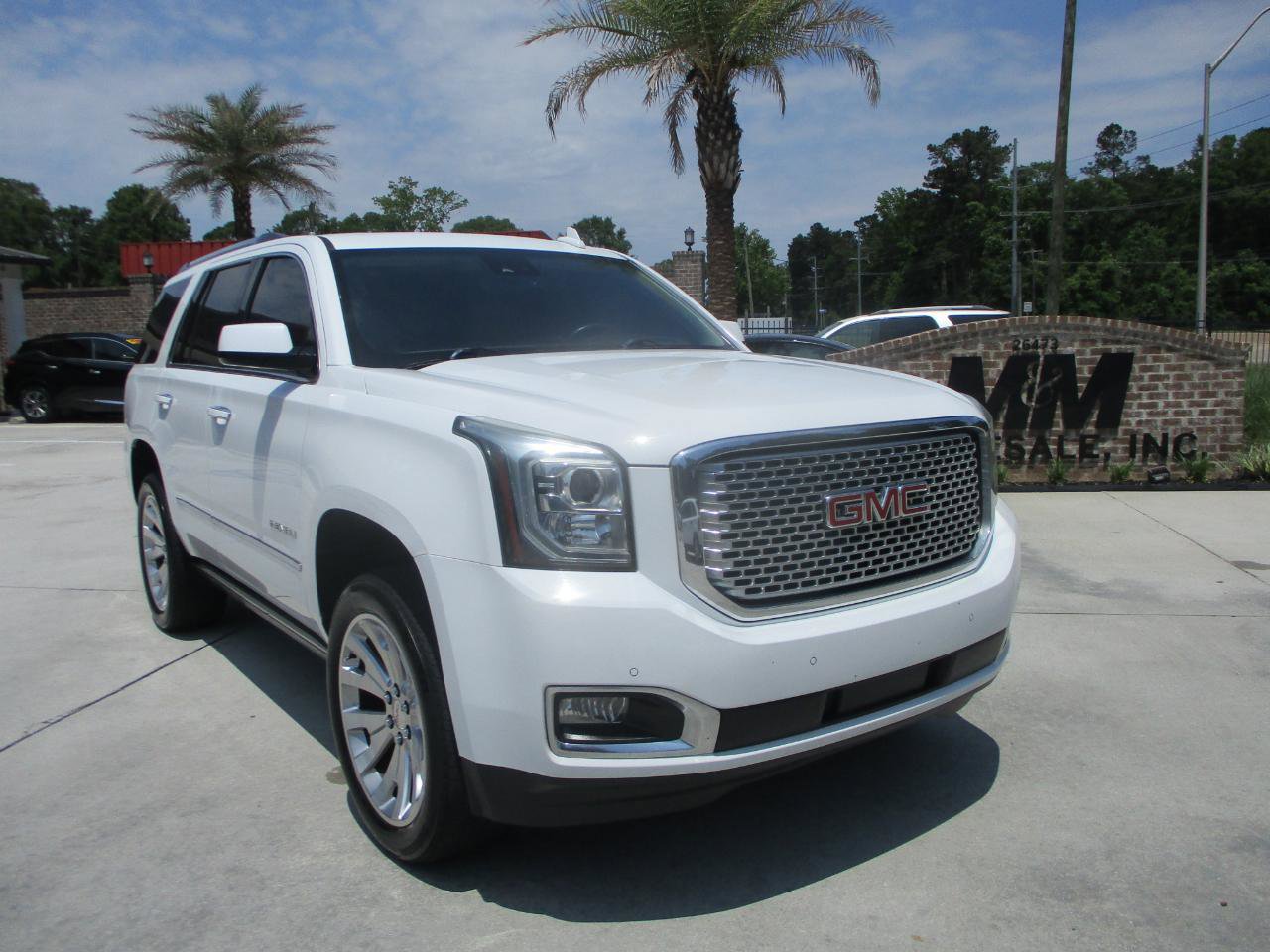Used 2017 GMC Yukon Denali w/ Open Road Package RWD image 23