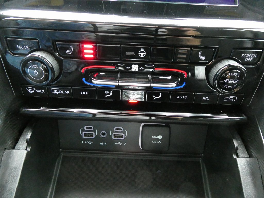 Used 2024 Jeep Grand Cherokee Altitude image 24