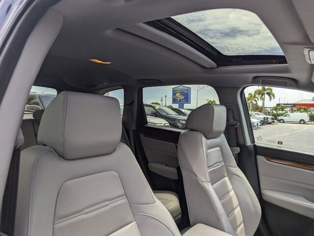 Used 2018 Honda CR-V Touring image 32