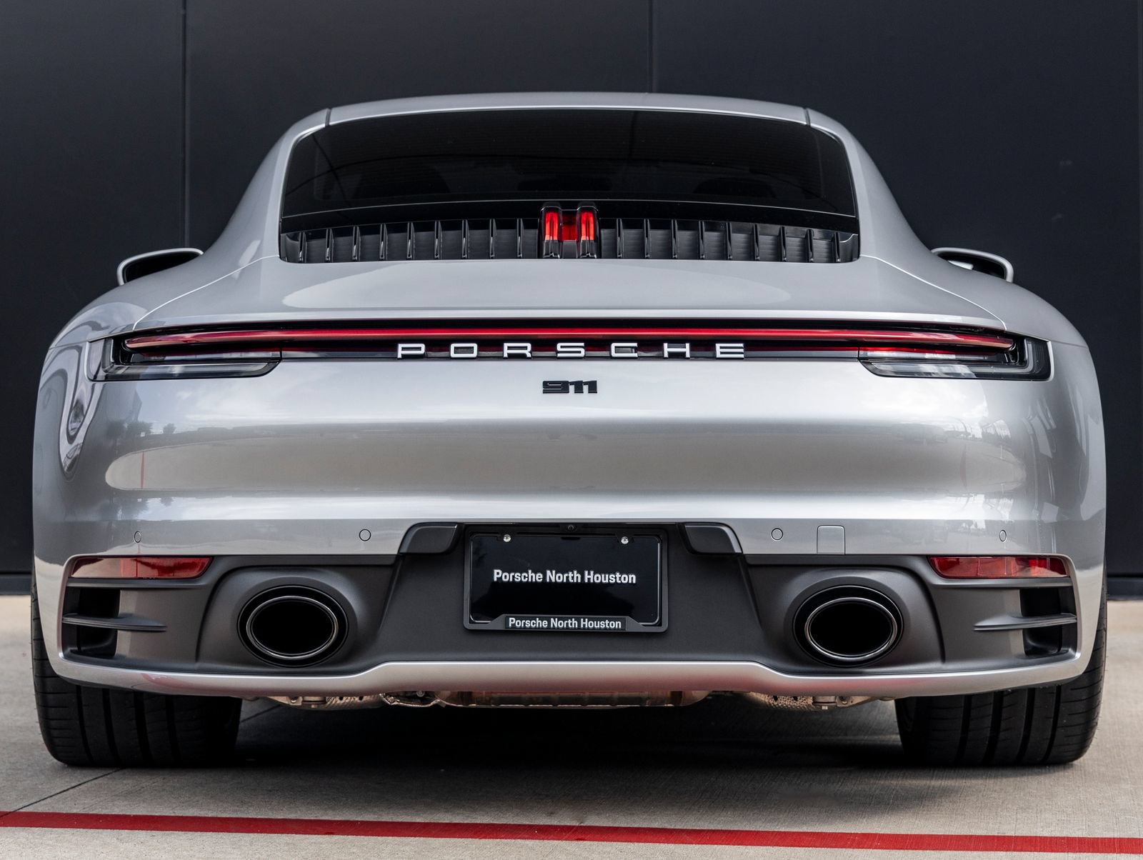 Certified 2024 Porsche 911 Carrera 4 AWD/4WD image 10