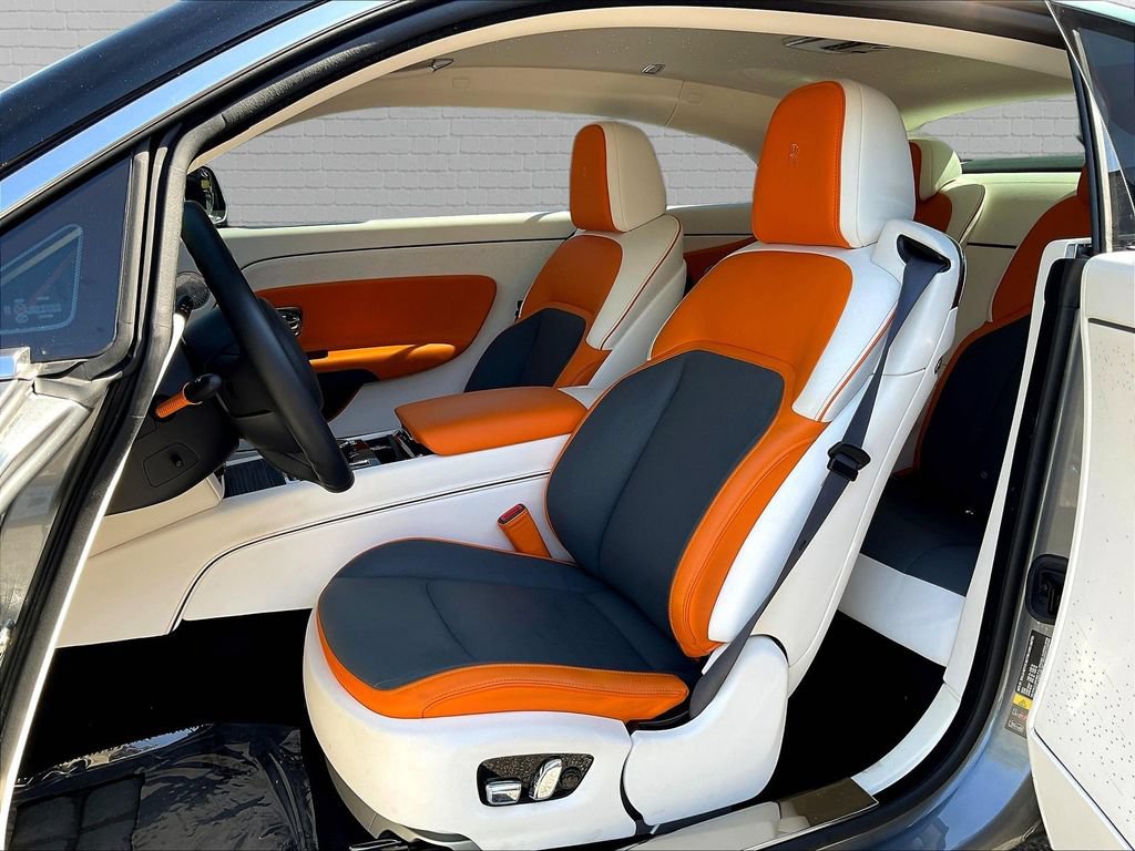 Used 2024 Rolls-Royce Spectre w/ Spectre Launch Package AWD/4WD image 22