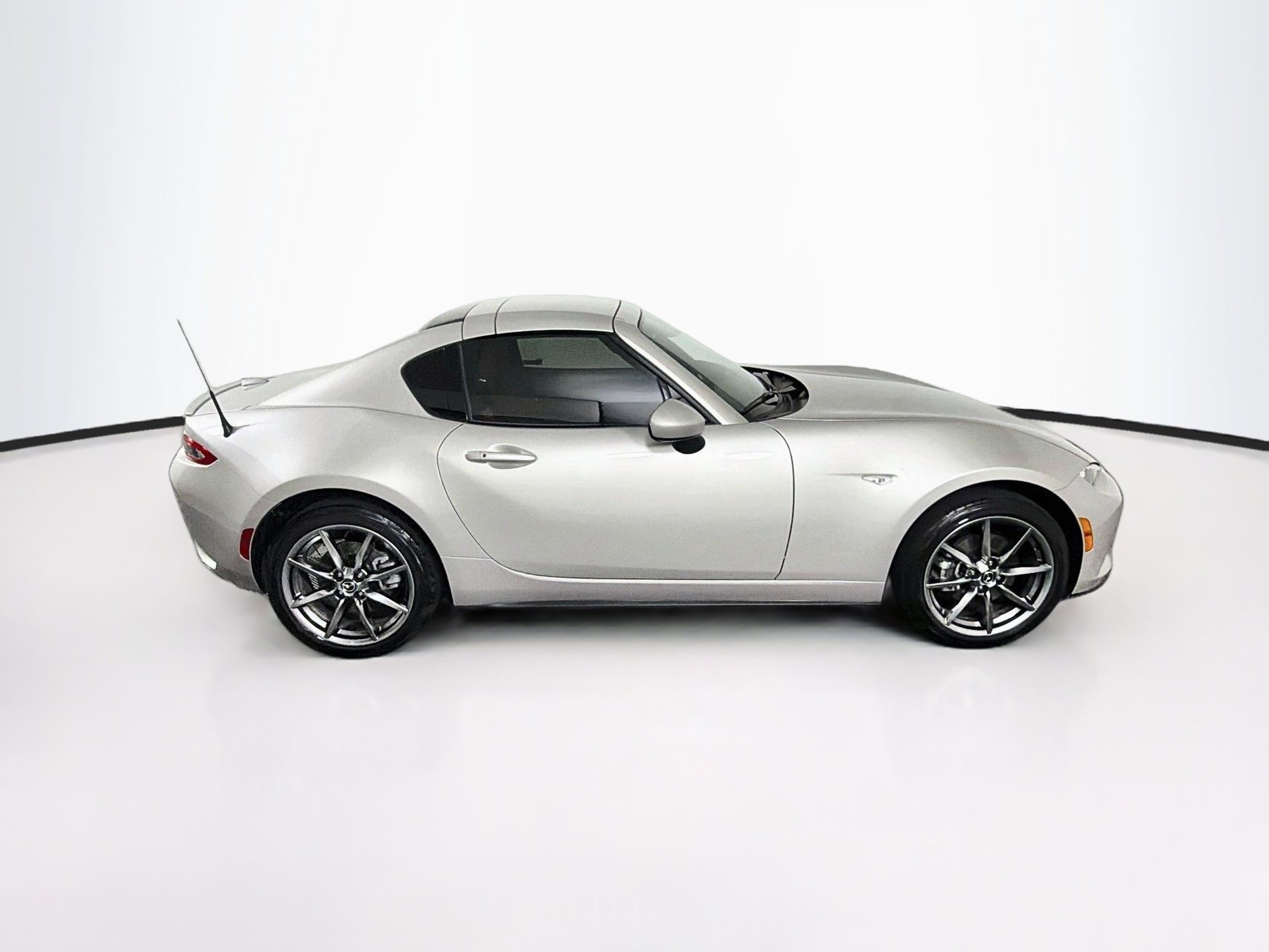 Used 2022 MAZDA MX-5 Miata RF Grand Touring w/ Weather Package RWD image 10