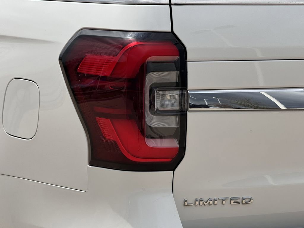 Used 2024 Ford Expedition Max Limited image 10