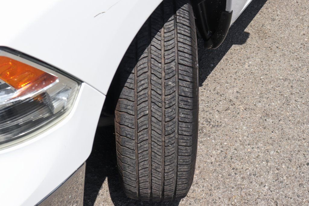 Used 2015 RAM 1500 Classic SLT w/ Trailer & Traction Group image 32