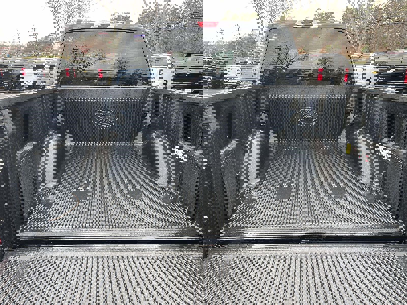 Used 2024 Ford F150 XLT w/ XLT Black Appearance Package image 14