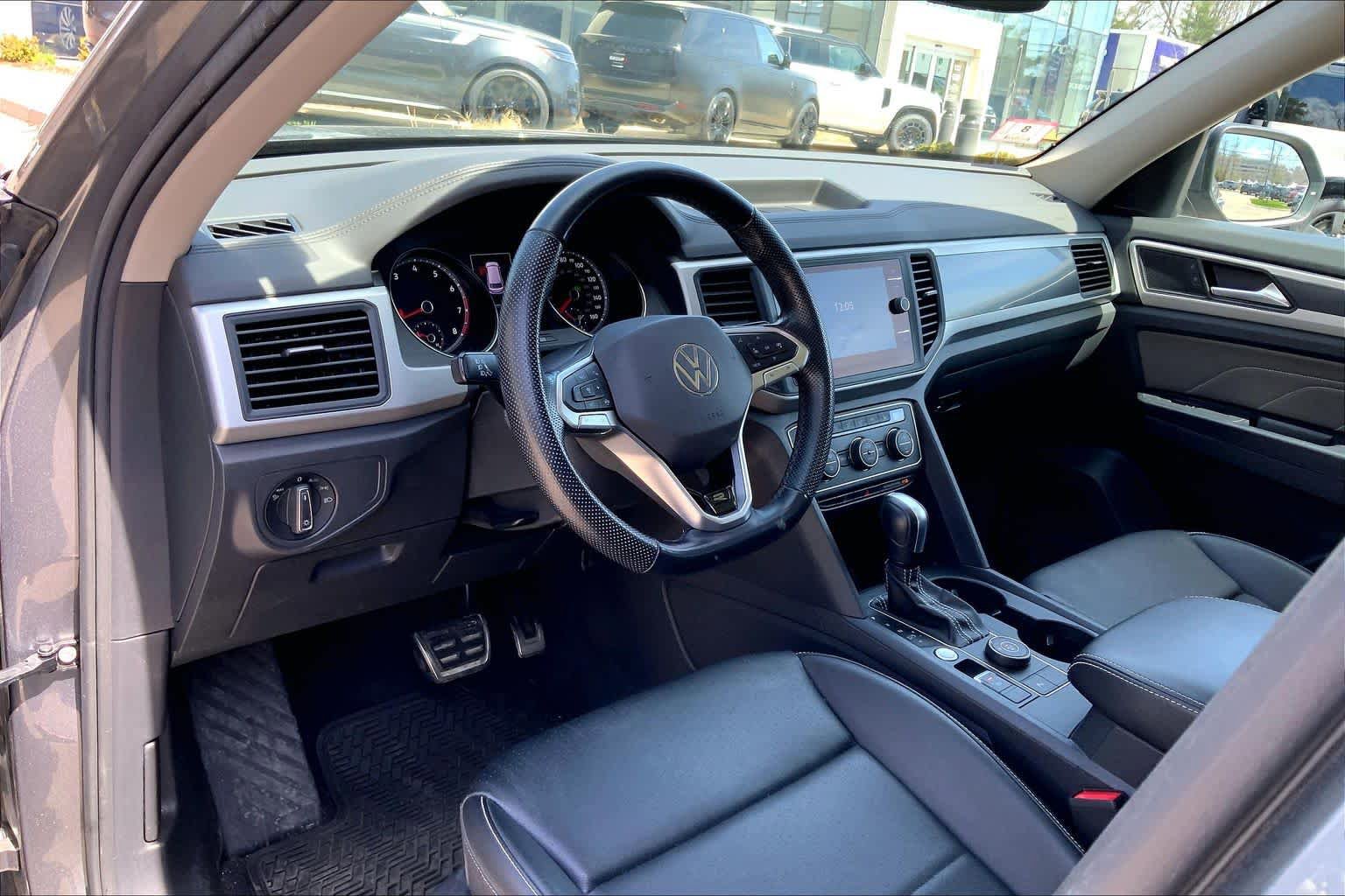 Used 2021 Volkswagen Atlas SE AWD/4WD image 17