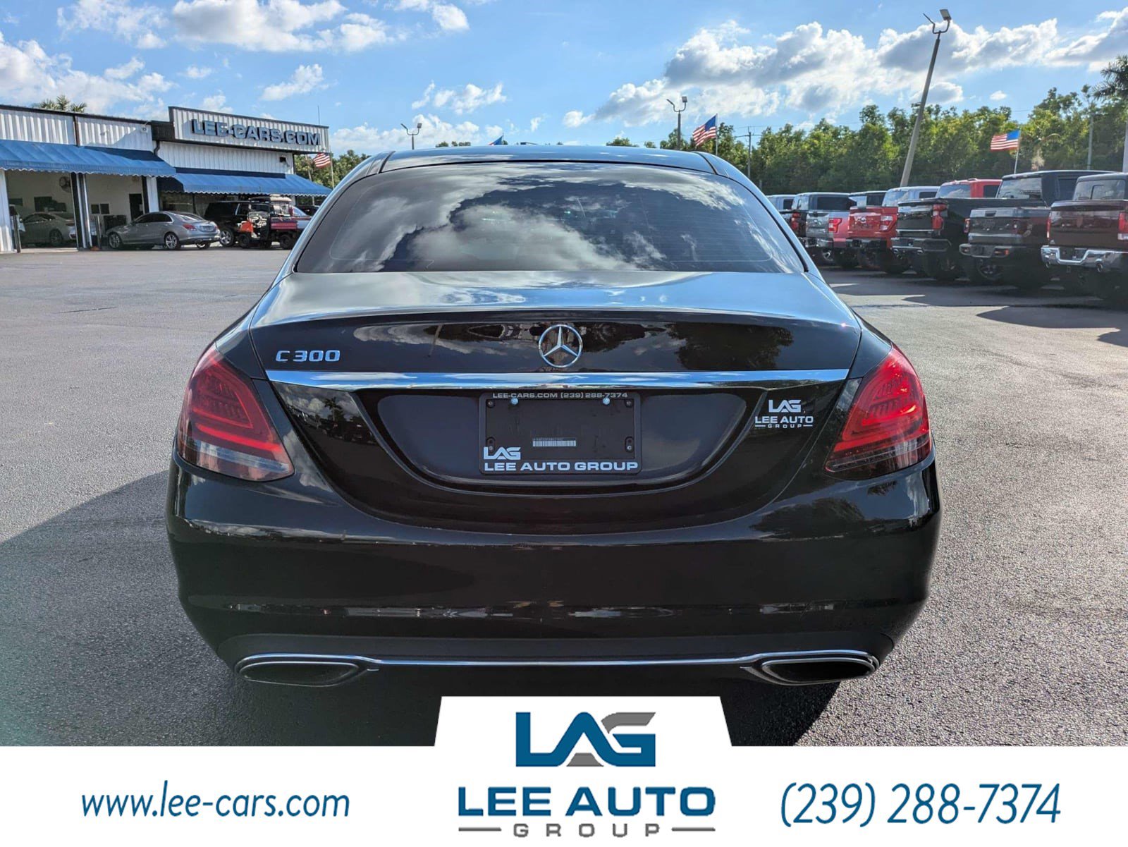 Used 2021 Mercedes-Benz C 300 Sedan w/ Premium Package image 4