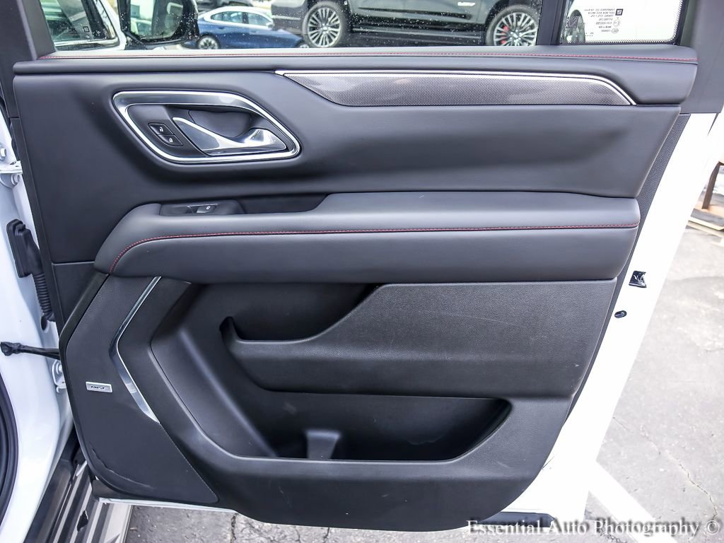 Used 2024 Chevrolet Suburban RST w/ Luxury Package image 37