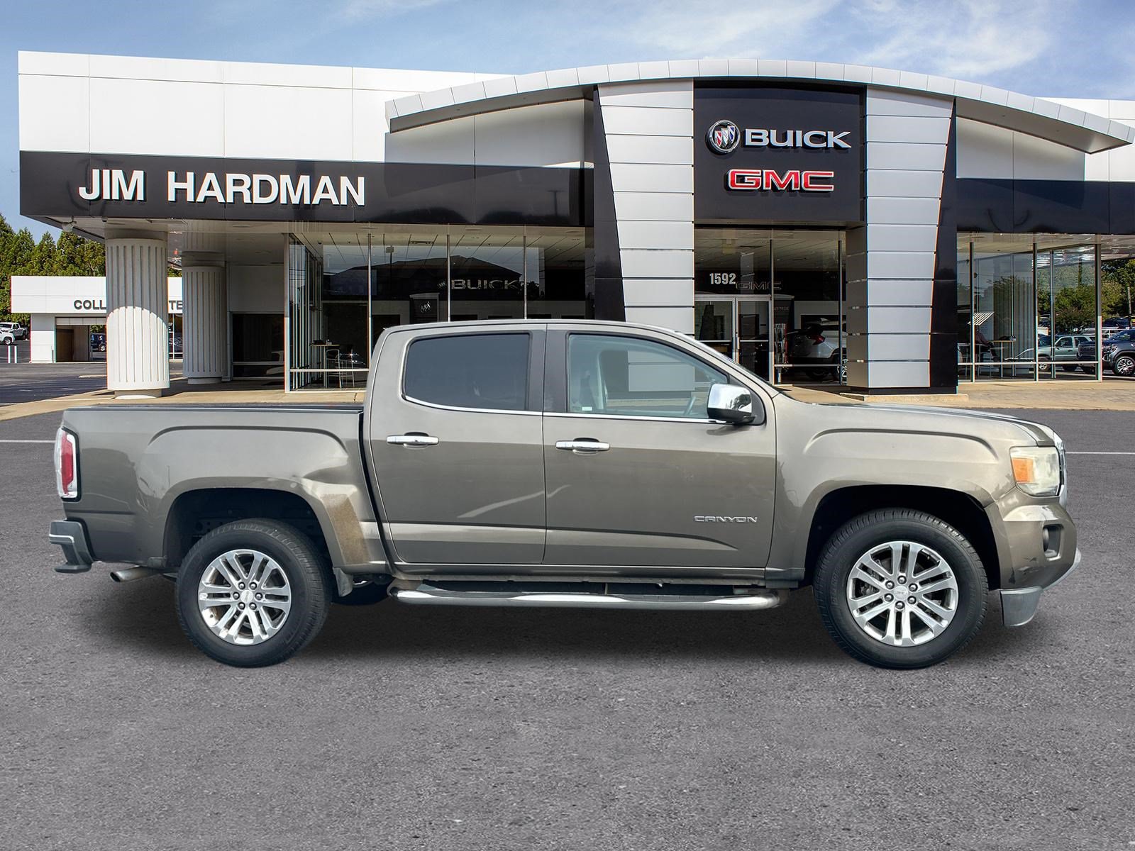 Used 2016 GMC Canyon SLT w/ Driver Alert Package RWD image 8