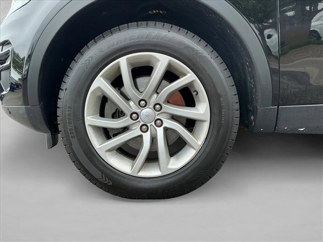 Used 2017 Land Rover Discovery Sport HSE AWD/4WD image 9
