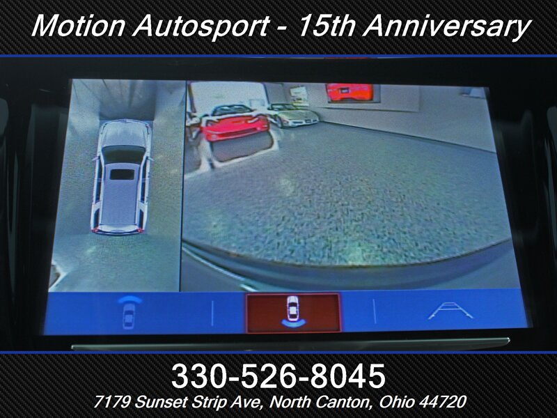Used 2020 Cadillac Escalade Luxury w/ Escalade Sport Edition AWD/4WD image 20