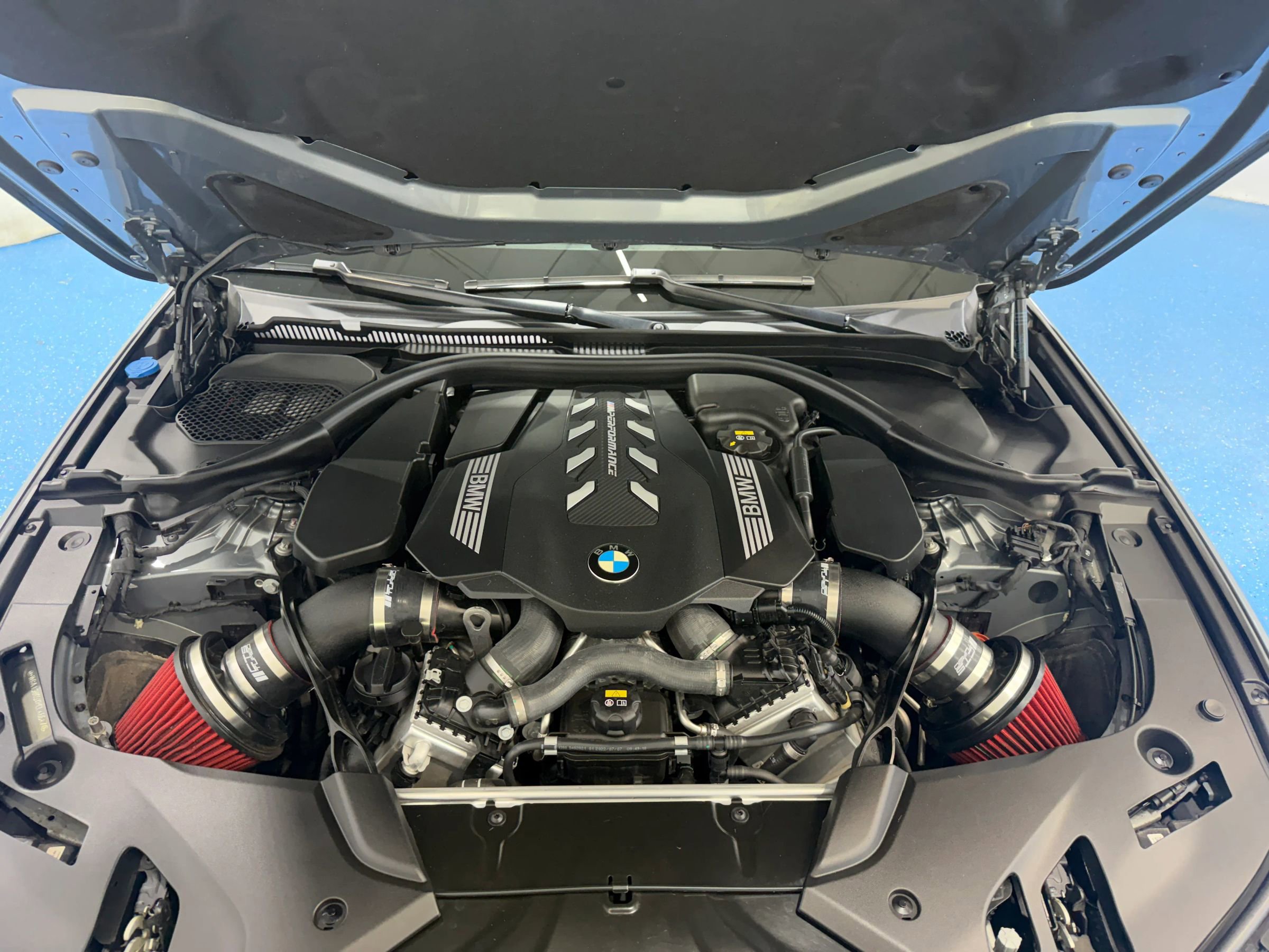 Used 2023 BMW M550i xDrive w/ Premium Enhanced Package AWD/4WD image 51