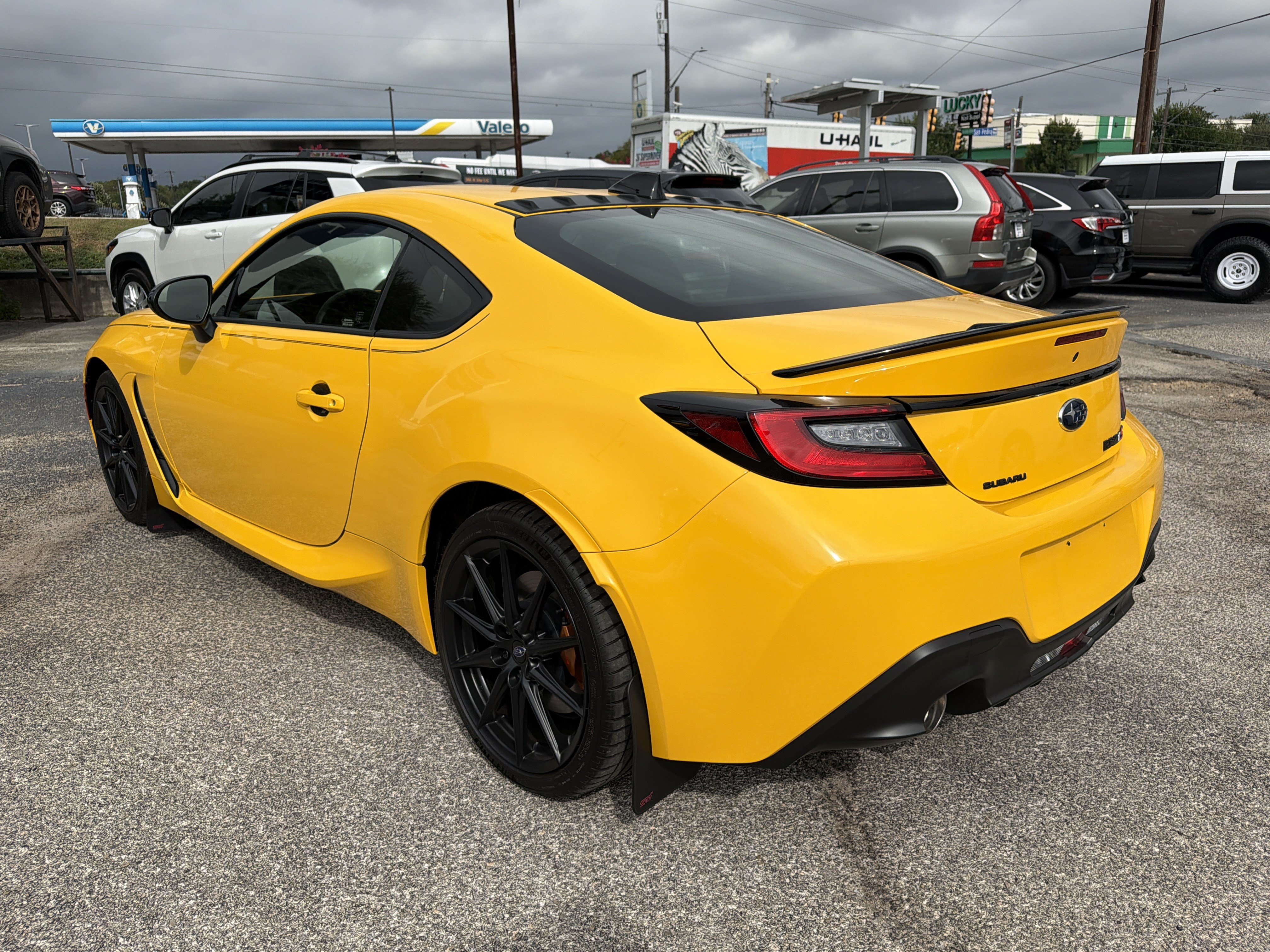 Used 2026 Subaru BRZ Series.Yellow RWD image 5