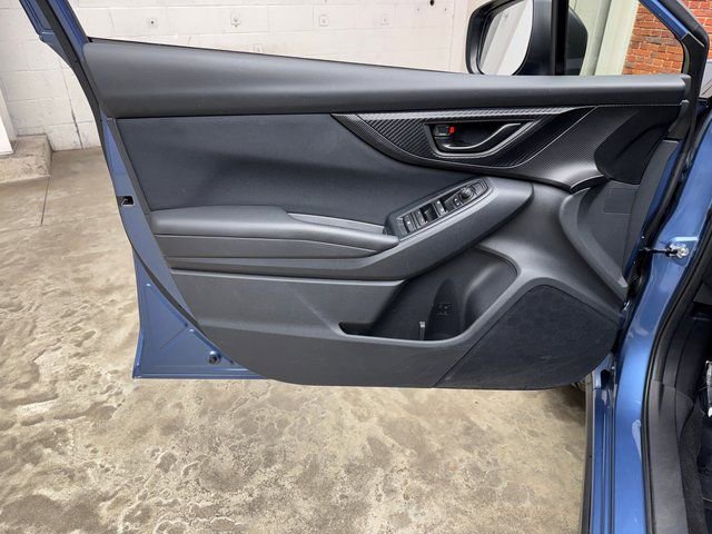 Used 2023 Subaru Crosstrek 2.0i AWD/4WD image 9