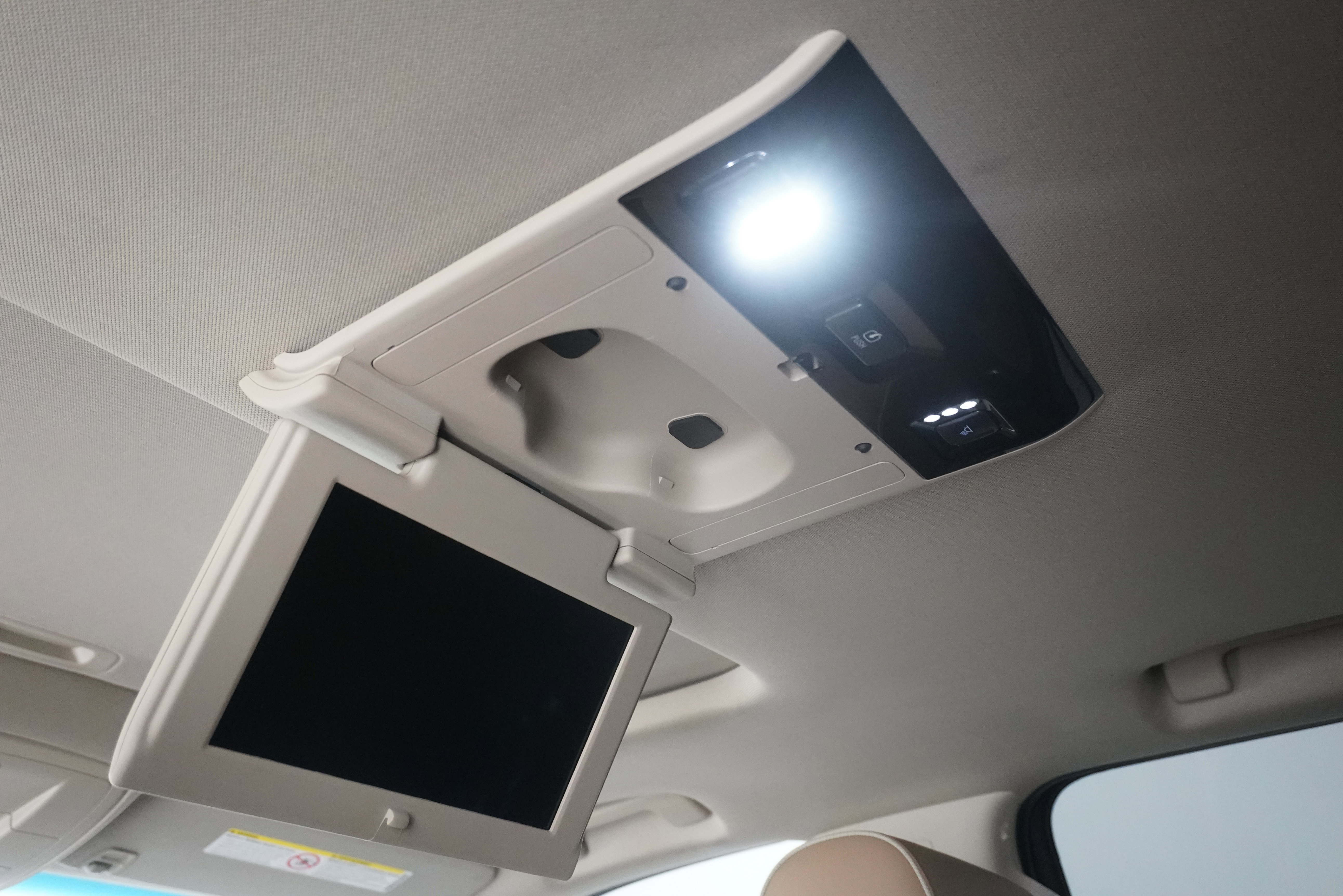 Used 2019 GMC Sierra 3500 Denali w/ Duramax Plus Package image 14