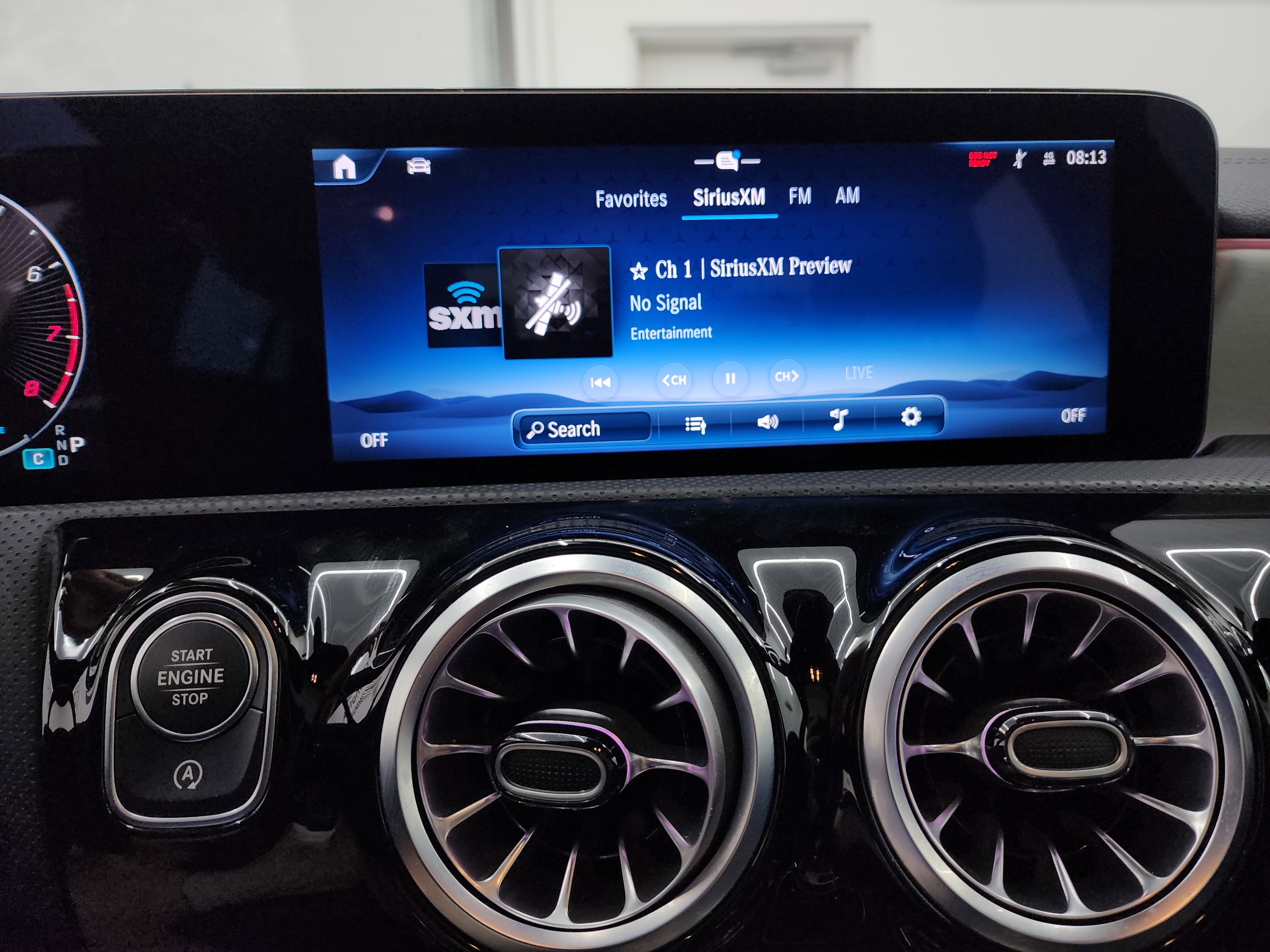 Used 2025 Mercedes-Benz CLA 250 4MATIC image 45