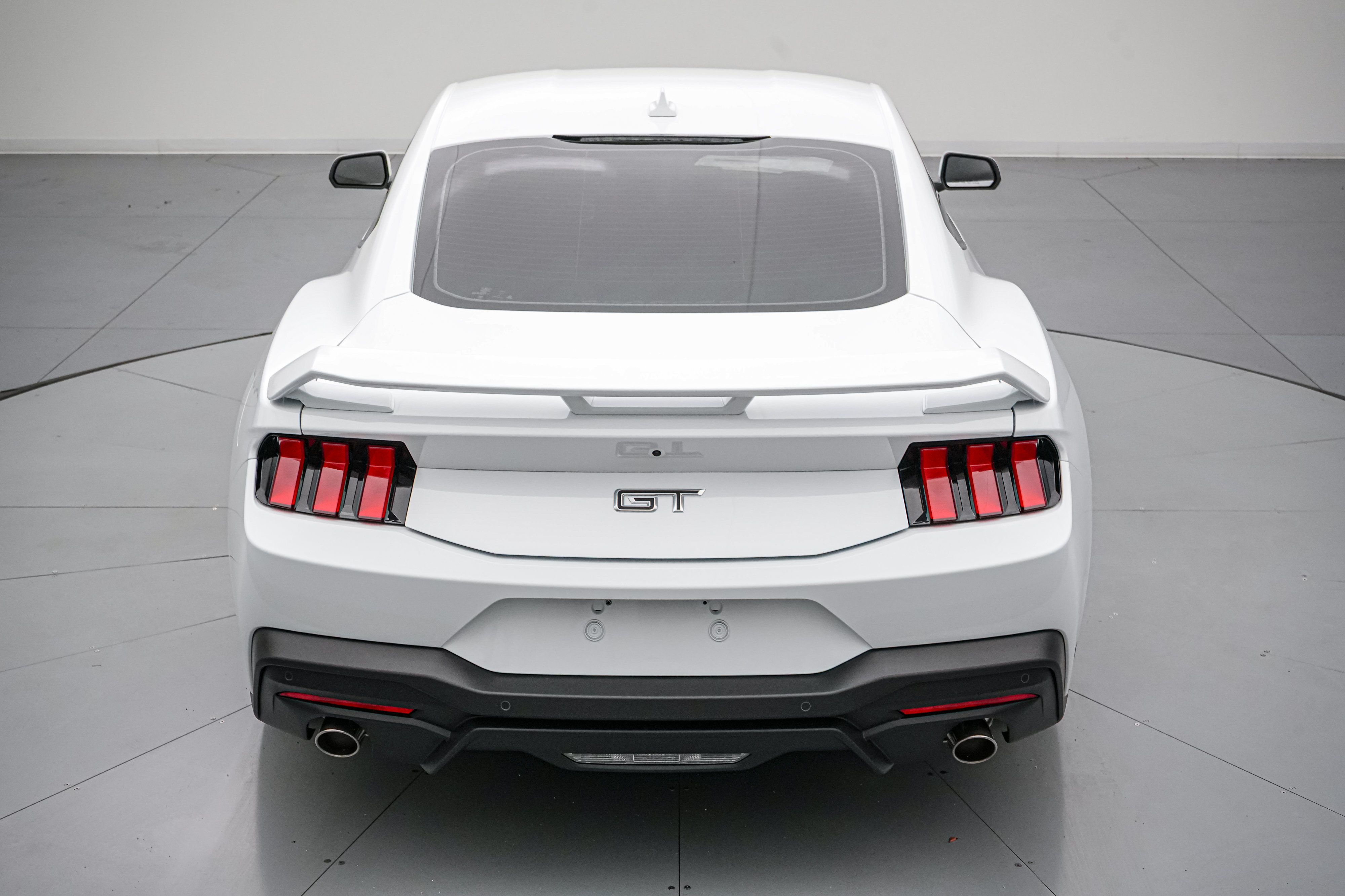 New 2026 Ford Mustang GT w/ GT Performance Package RWD image 6