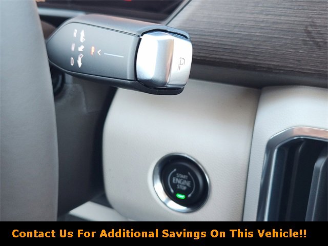 New 2026 GMC Acadia Denali w/ Super Cruise Package image 16