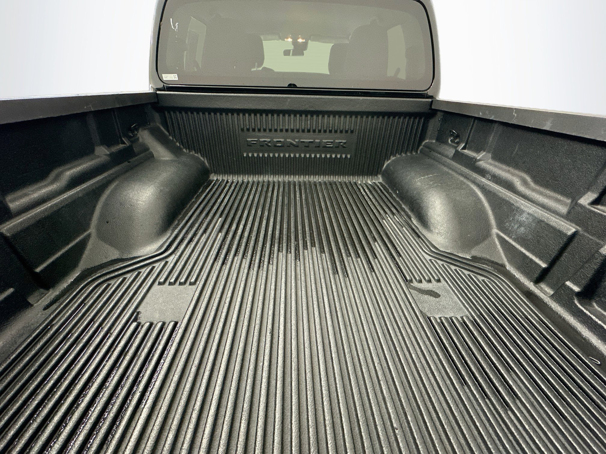 Used 2024 Nissan Frontier SV AWD/4WD image 29