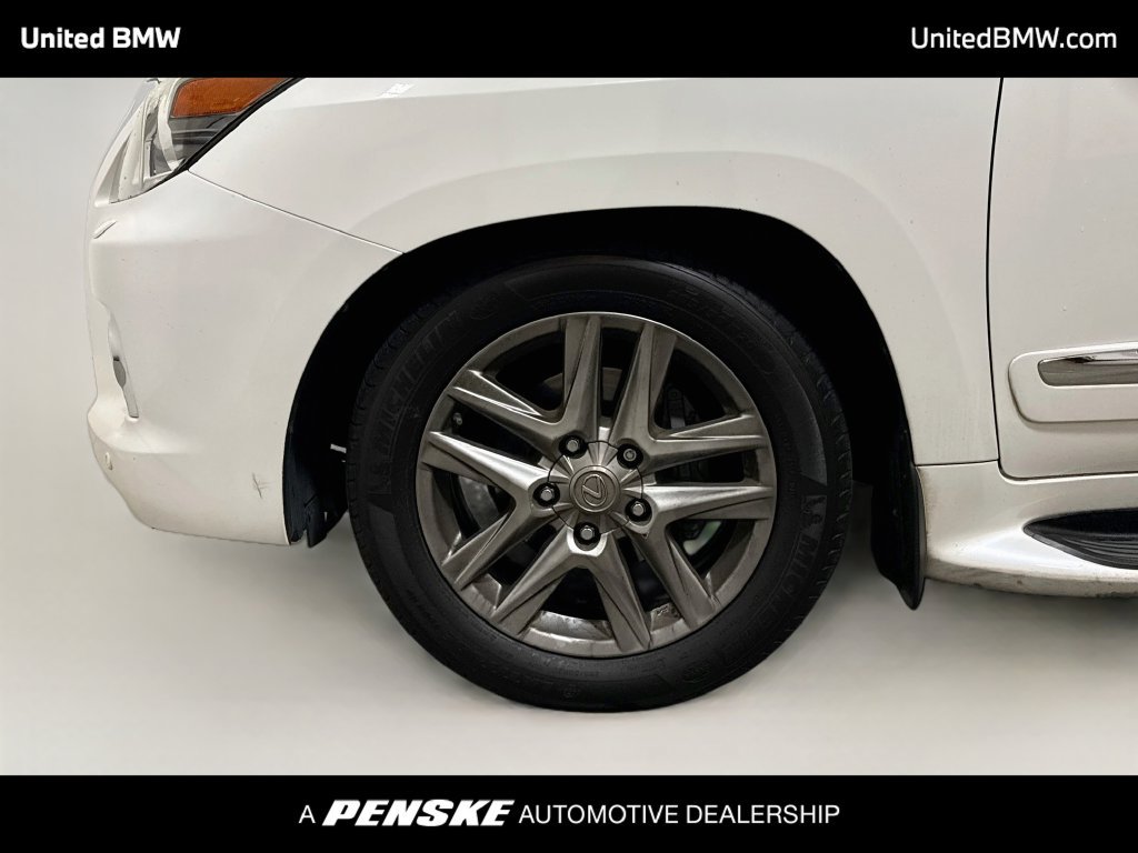 Used 2015 Lexus LX 570 4WD image 9