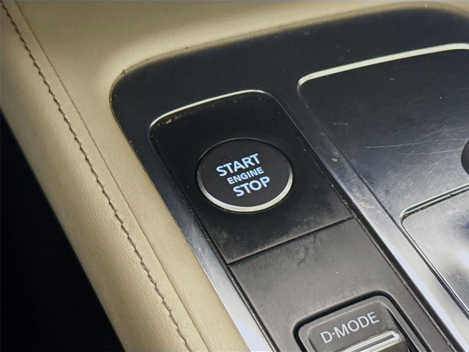 Used 2022 INFINITI QX60 Luxe w/ Vision Package image 11