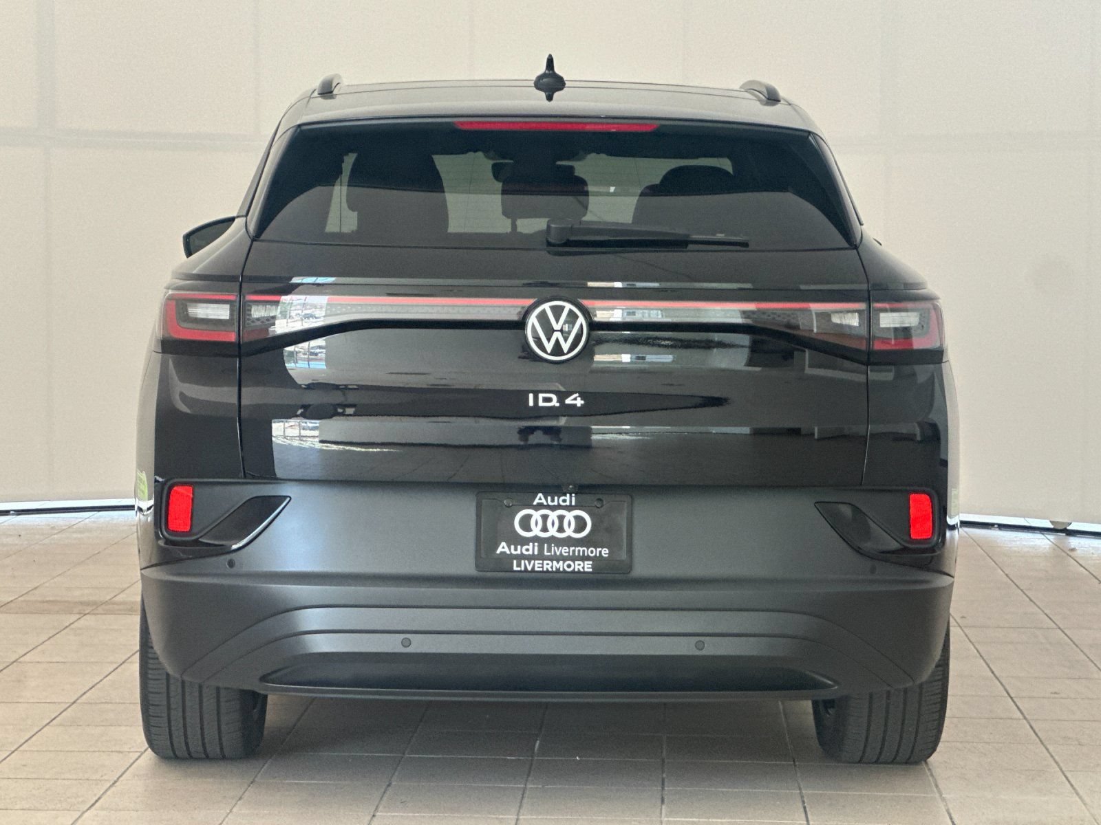 Used 2023 Volkswagen ID.4 S RWD image 5