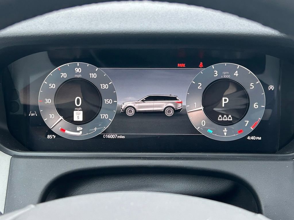 Used 2025 Land Rover Range Rover Velar Dynamic SE image 37