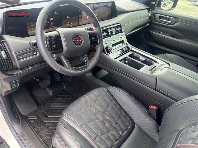 Used 2025 Nissan Armada PRO-4X AWD/4WD image 17