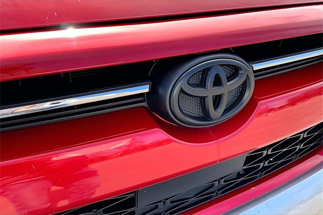 Used 2021 Toyota 4Runner TRD Off-Road Premium w/ Moonroof Package image 28