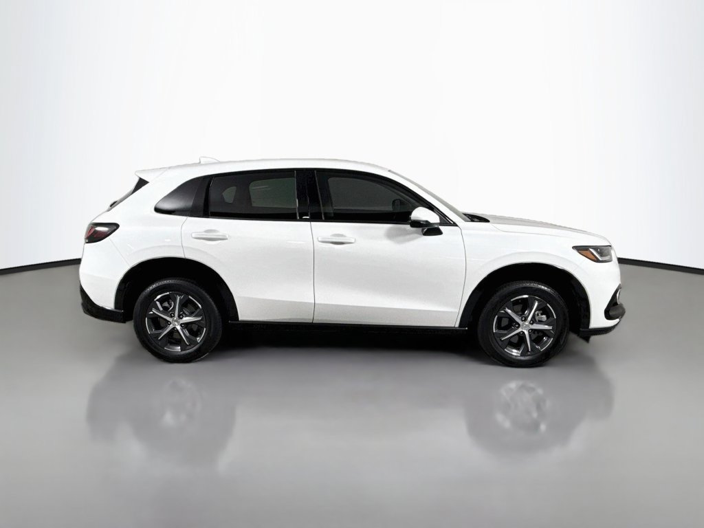 Used 2025 Honda HR-V EX-L image 4