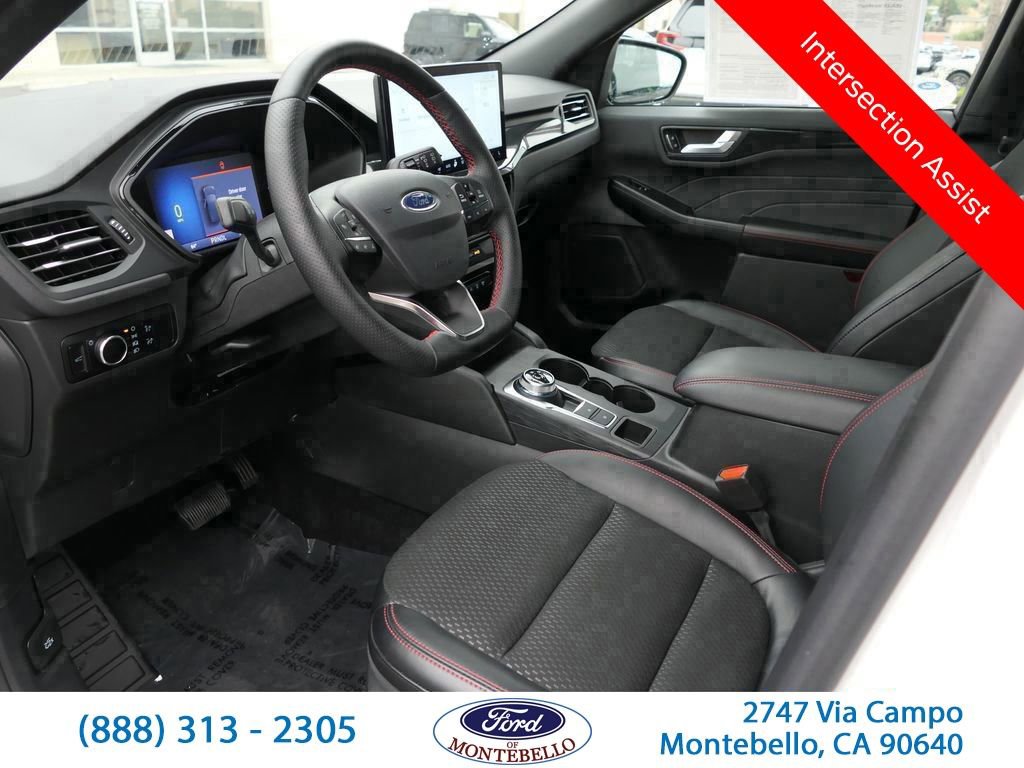 Used 2025 Ford Escape ST-Line w/ Tech Pack #1 image 13