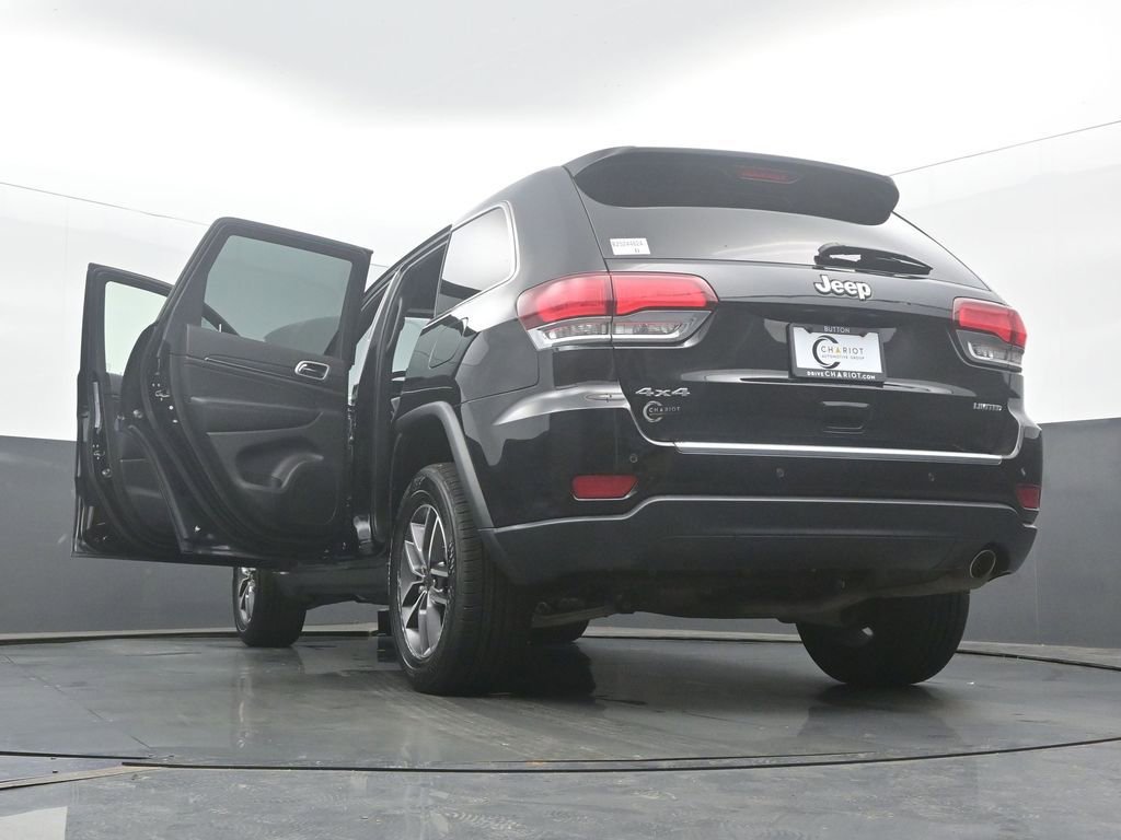 Used 2021 Jeep Grand Cherokee Limited w/ Sun & Sound Group AWD/4WD image 57