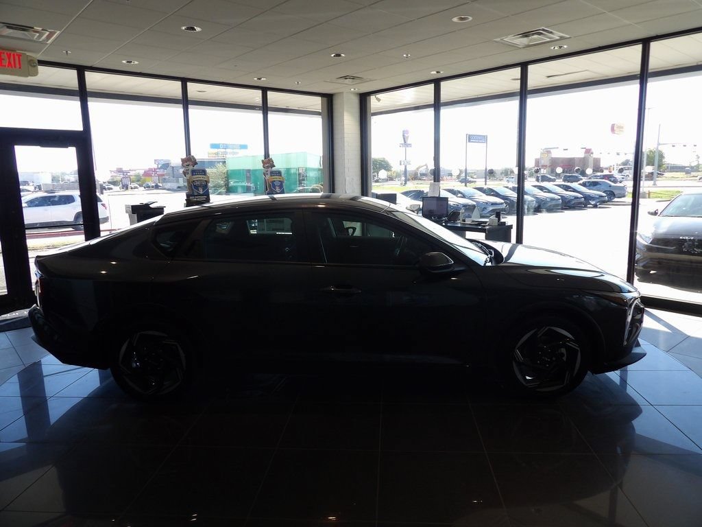 Used 2025 Kia K4 EX FWD image 5