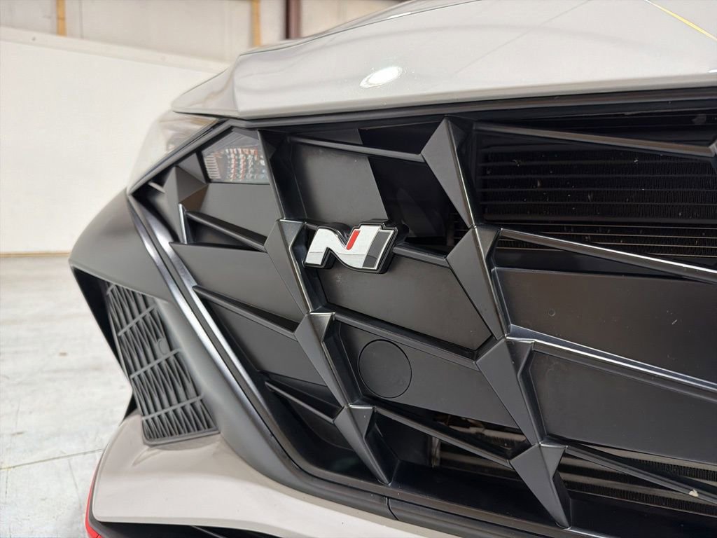Used 2023 Hyundai Elantra N image 11