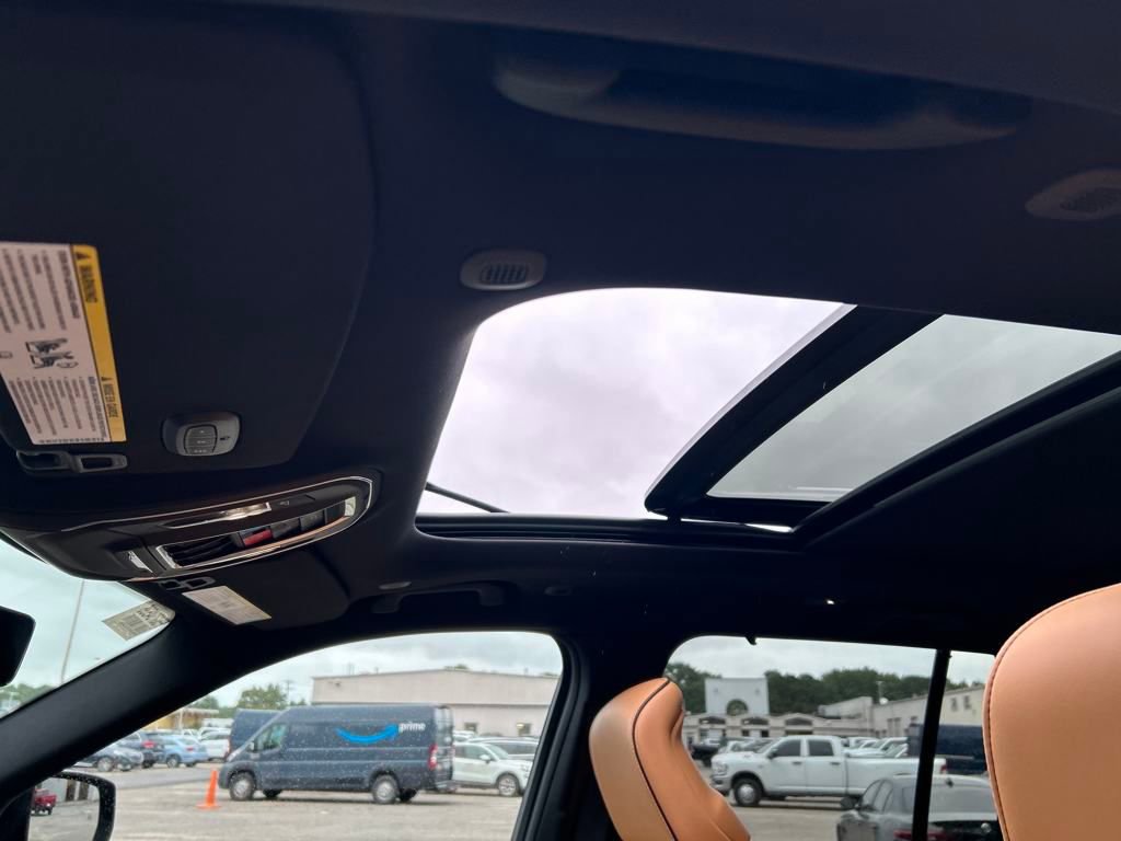 New 2025 Jeep Grand Cherokee Summit w/ Adv Protech Group IV image 20