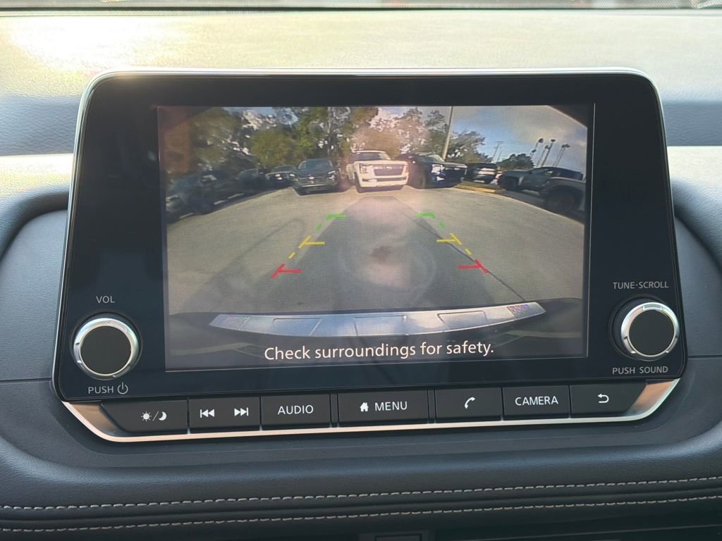 Used 2024 Nissan Rogue SV w/ SV Premium Package image 29