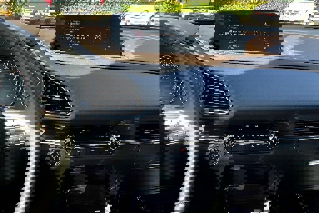 New 2025 MAZDA CX-30 2.5 Turbo w/ Premium Plus Pkg image 5