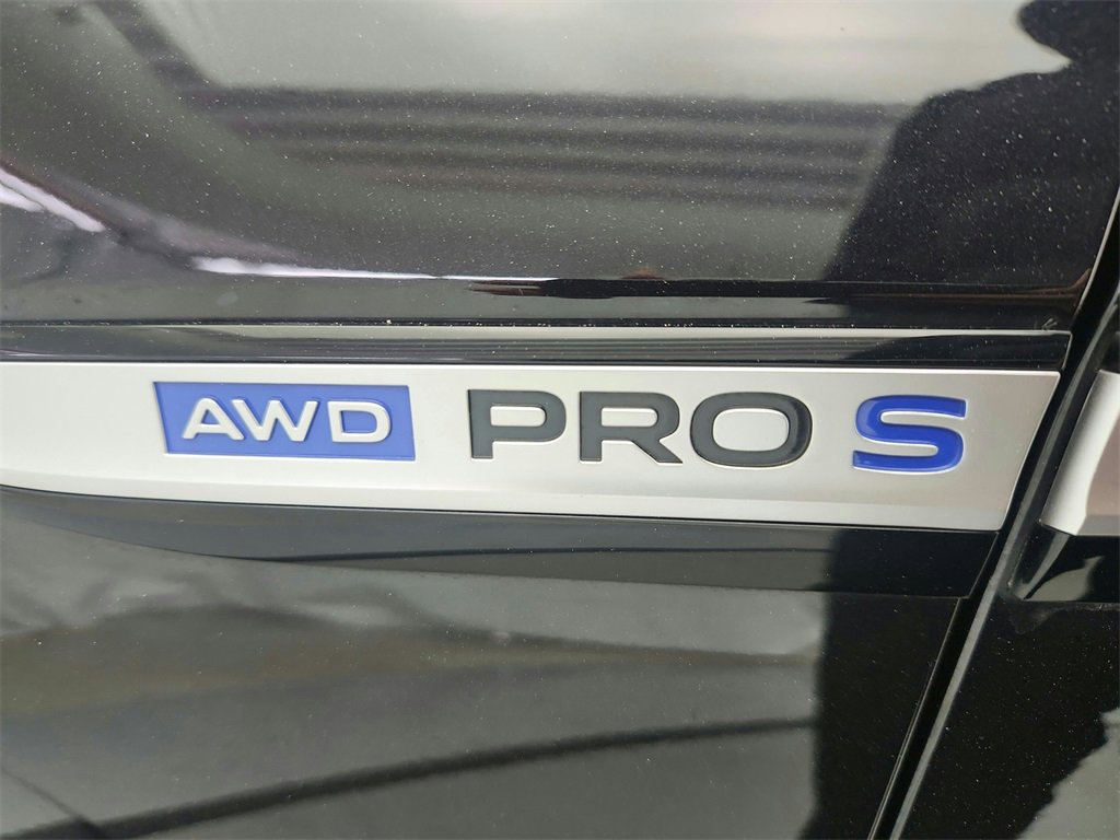 Used 2023 Volkswagen ID.4 Pro S image 31