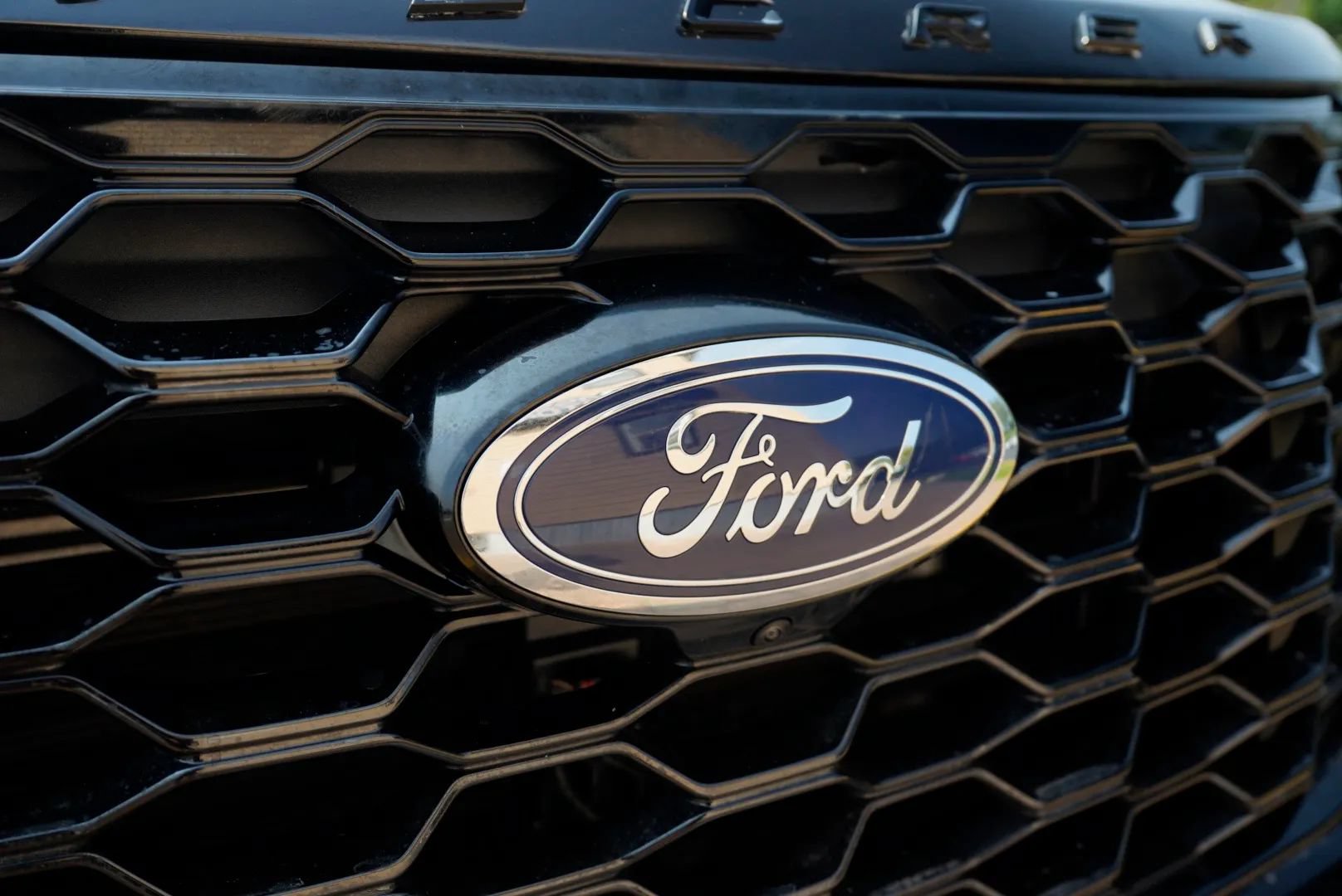 Used 2025 Ford Explorer ST-Line AWD/4WD image 10