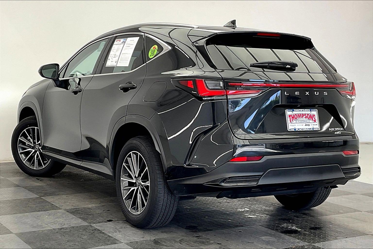 Used 2024 Lexus NX 350h AWD image 10