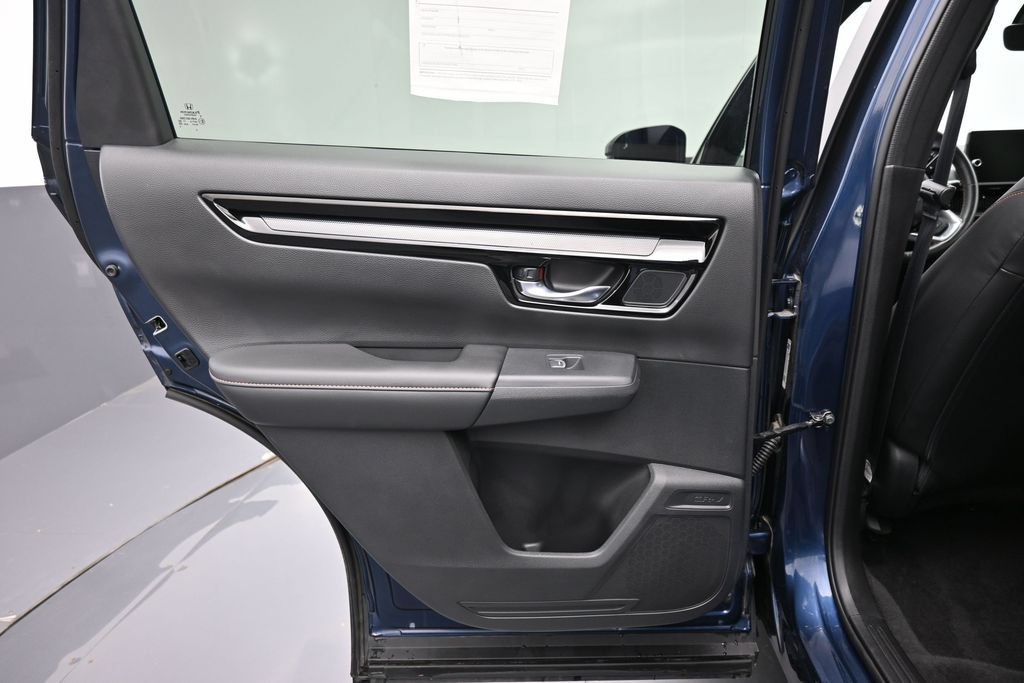 Used 2024 Honda CR-V Sport Touring image 25