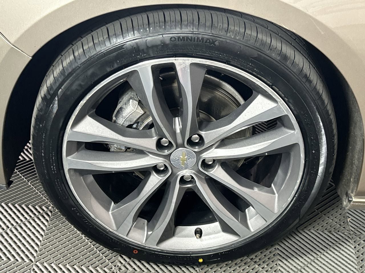 Used 2022 Chevrolet Malibu LT FWD image 10