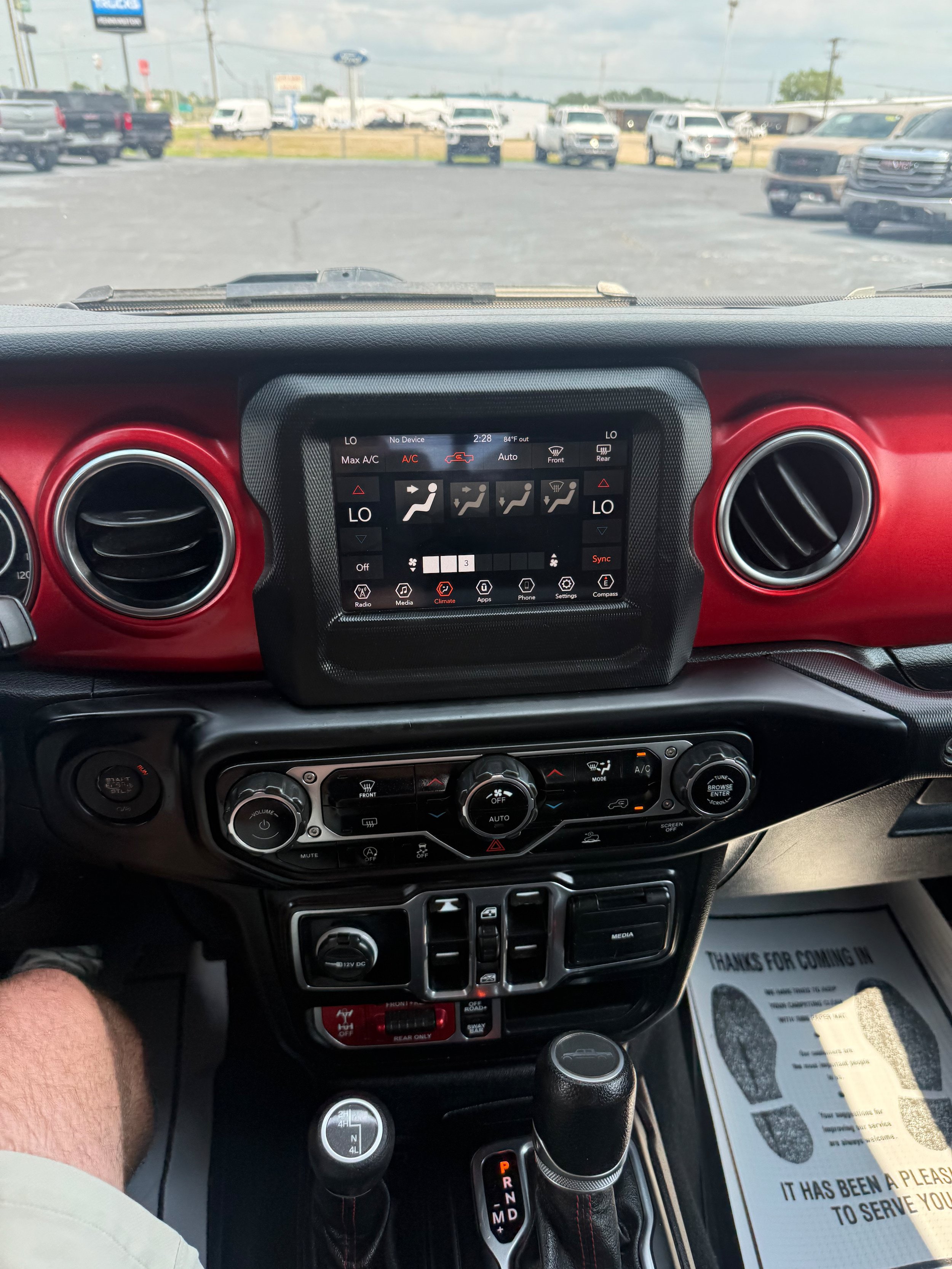 Used 2020 Jeep Gladiator Rubicon AWD/4WD image 17