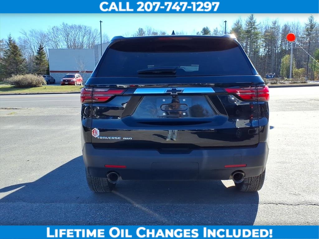 Used 2023 Chevrolet Traverse LS image 6
